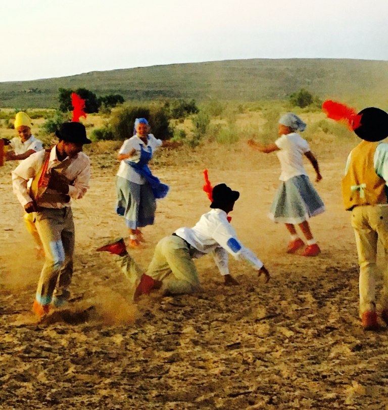 Riel dancers 3 768x811